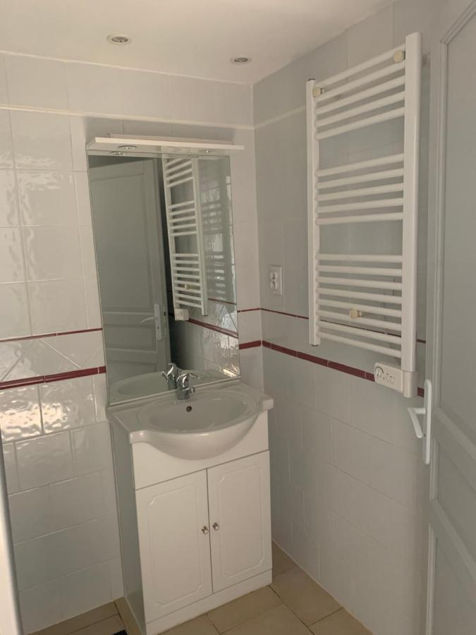 L'APARTE - Studio Les AMANDIERS Pignans Extérieur photo