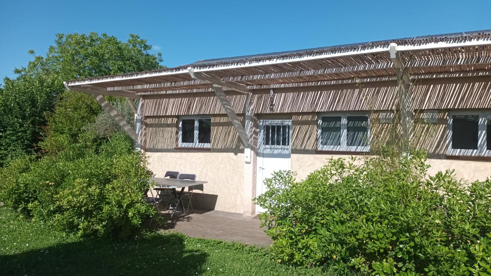 L'APARTE - Studio Les AMANDIERS Pignans Extérieur photo